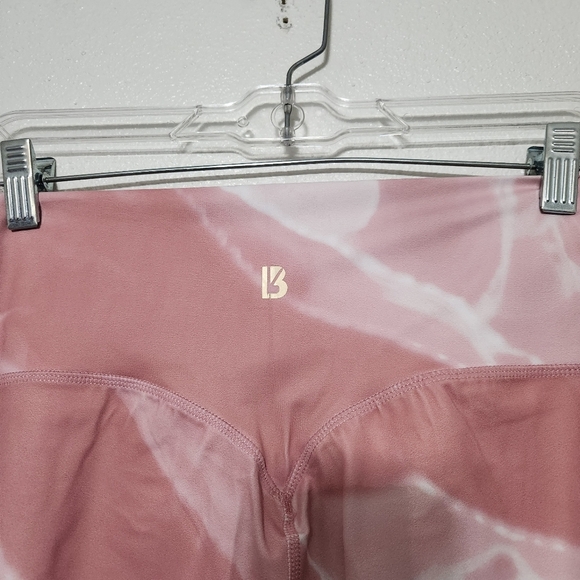 BuffBunny Rebel Leggings - Picture 10 of 14